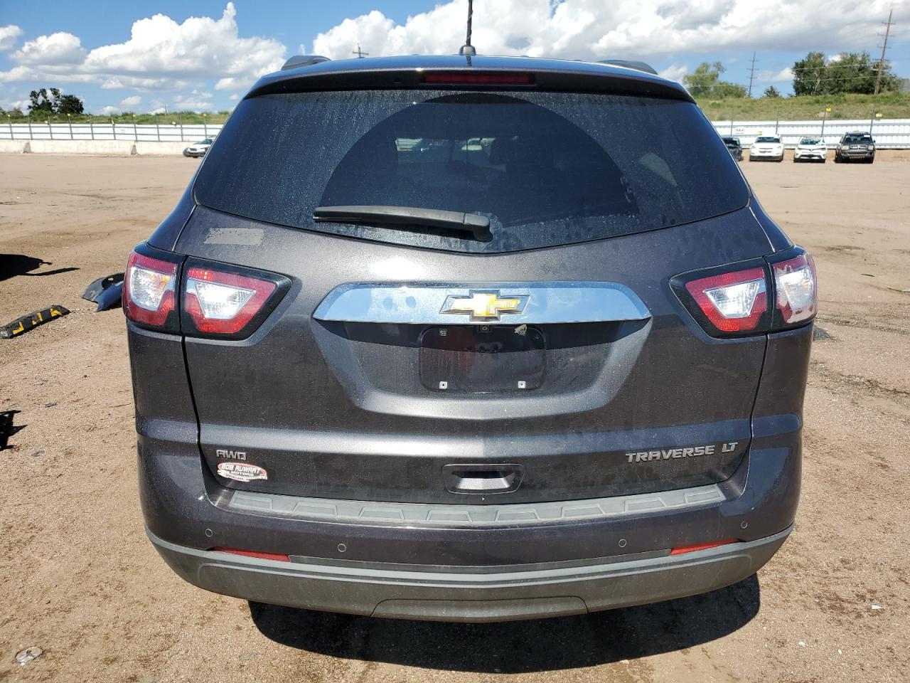 CHEVROLET TRAVERSE LT
