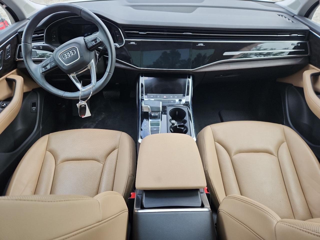 AUDI Q7 PREMIUM PLUS