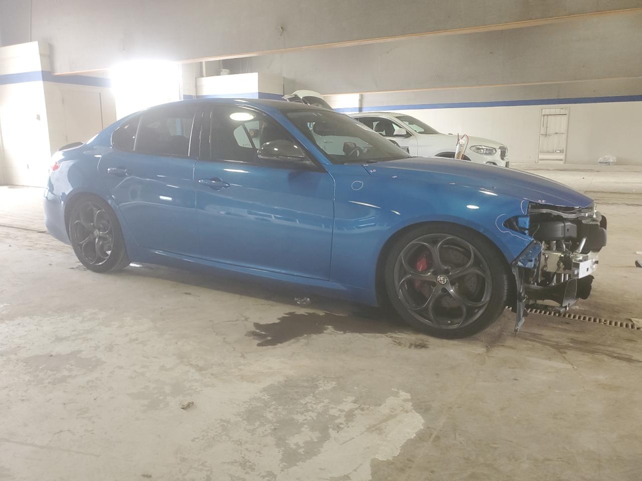 ALFA ROMEO GIULIA TI Q4