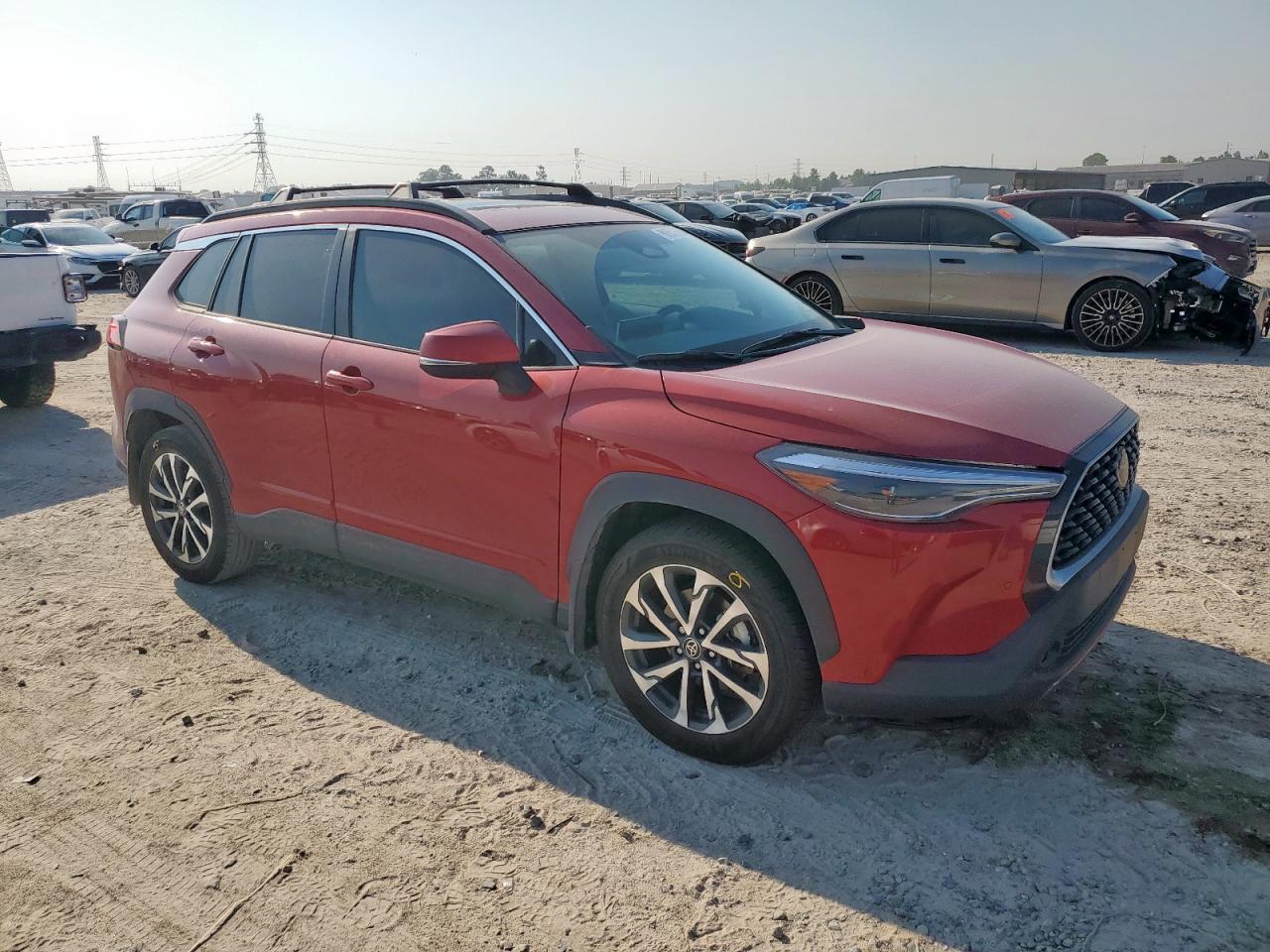 TOYOTA COROLLA CROSS XLE