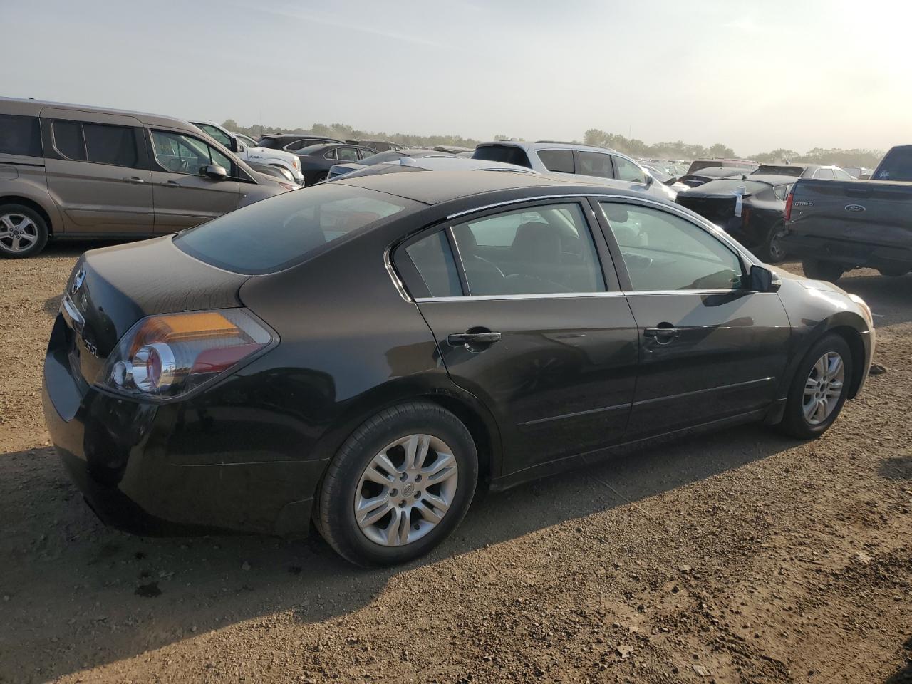 NISSAN ALTIMA BASE