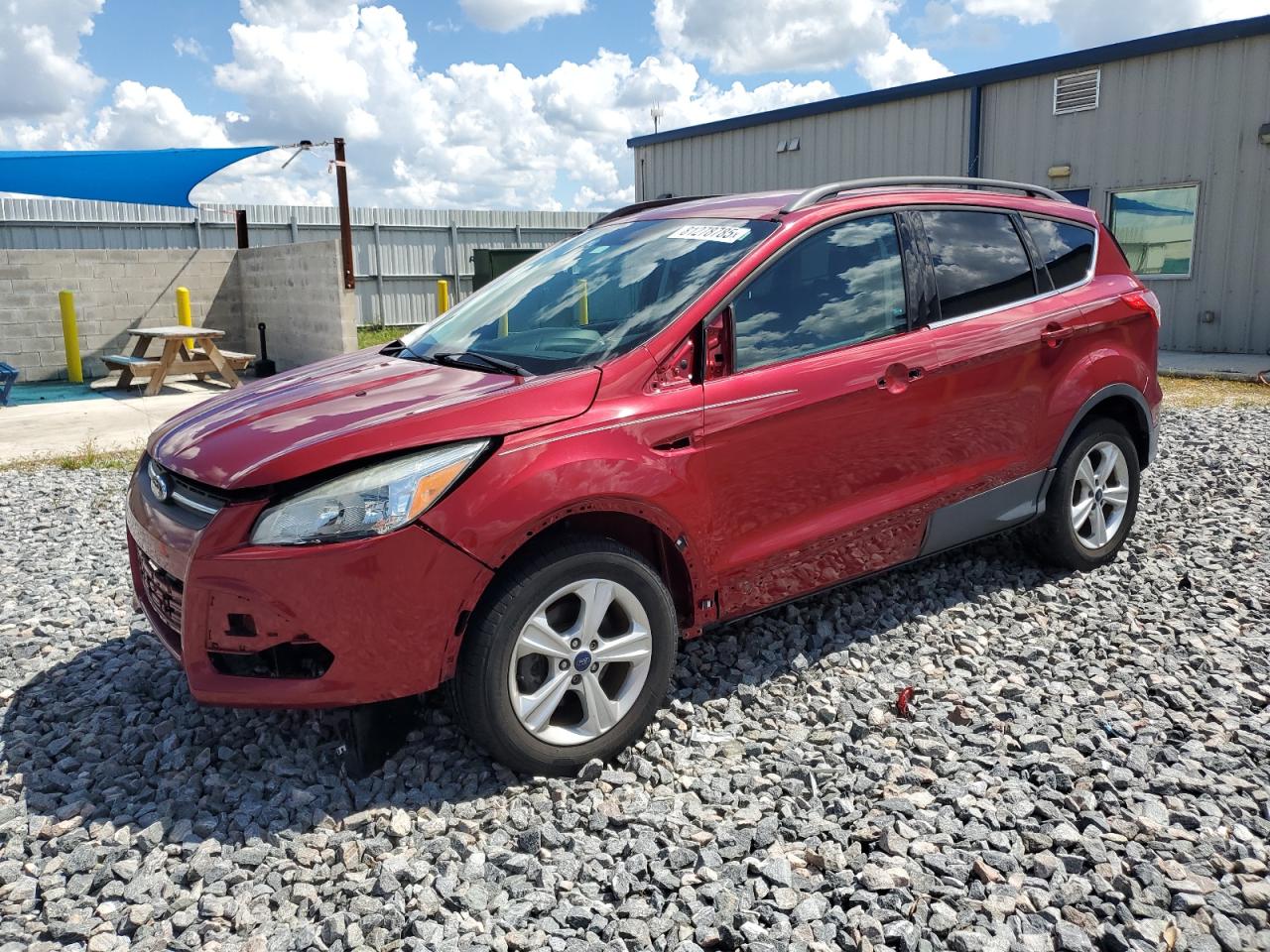 FORD ESCAPE SE