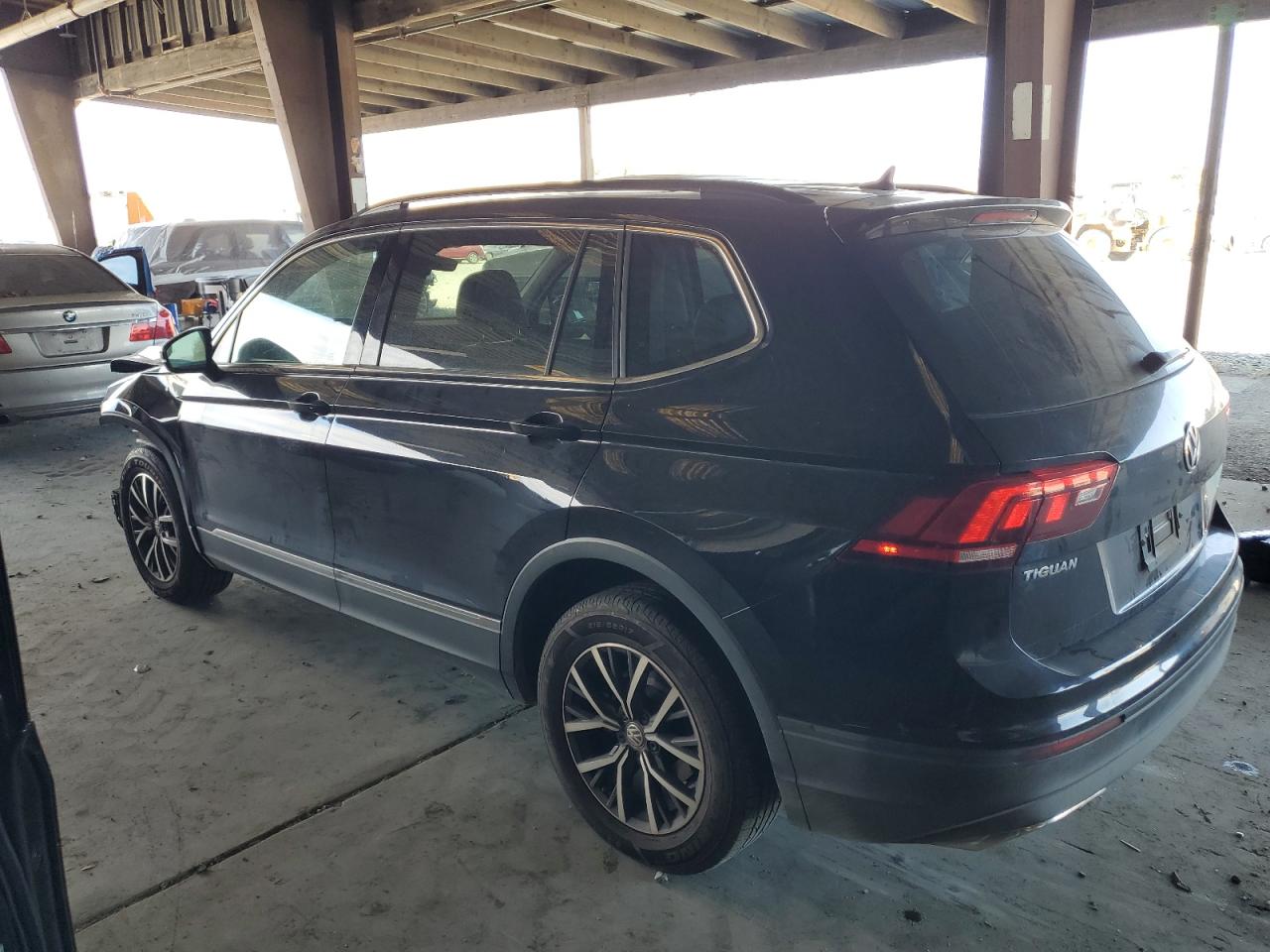 VOLKSWAGEN TIGUAN SE