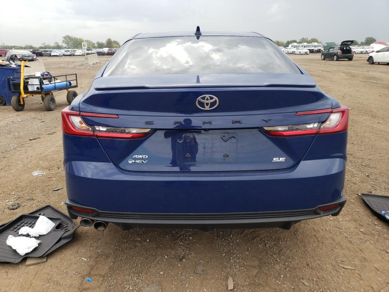 TOYOTA CAMRY XSE