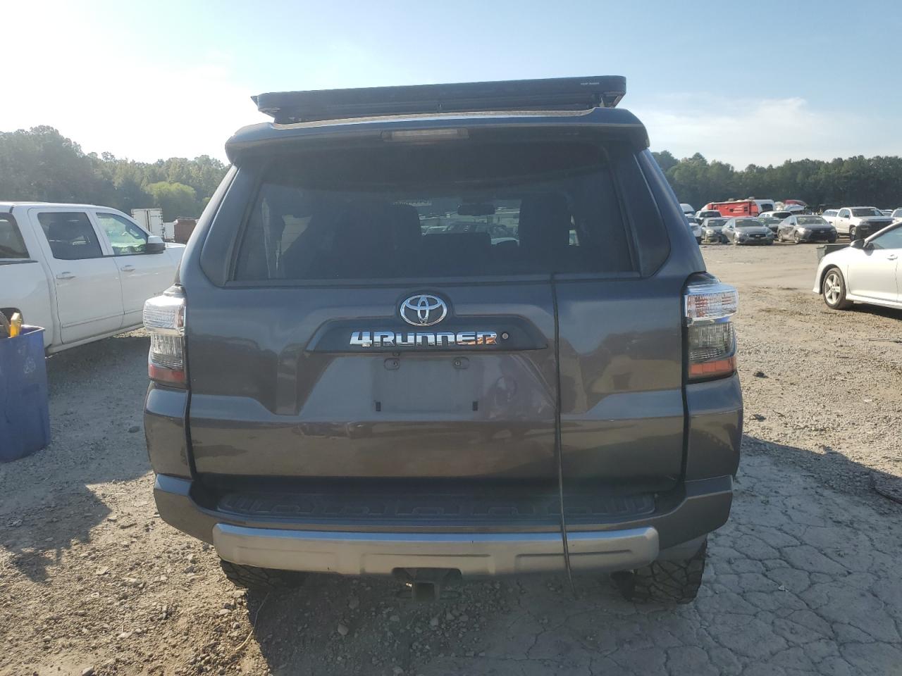 TOYOTA 4RUNNER SR5/SR5 PREMIUM