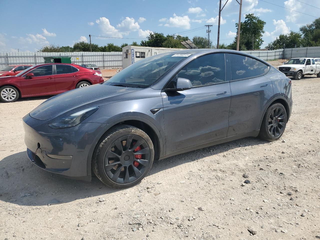 TESLA MODEL Y