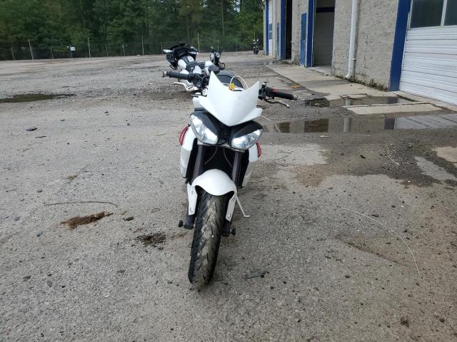 2017 TRIUMPH MOTORCYCLE STREET TRIPLE R SMTL03NE0ET646388
