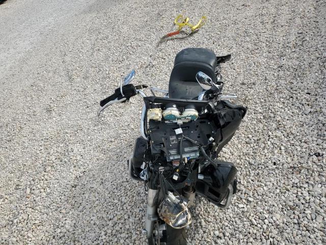 2018 HARLEY-DAVIDSON FLHTCU ULT 1HD1FCC14JB669269