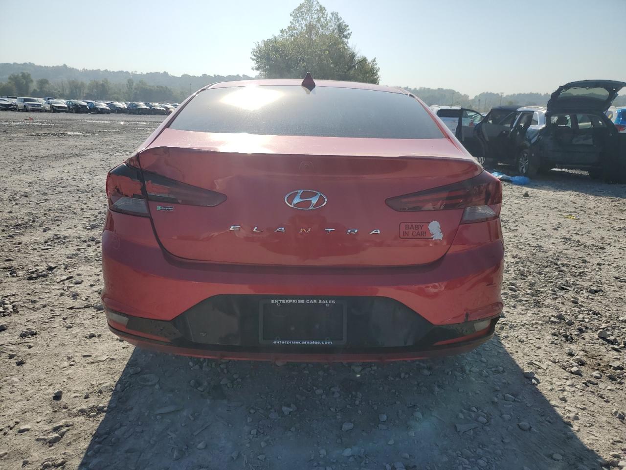 HYUNDAI ELANTRA SEL