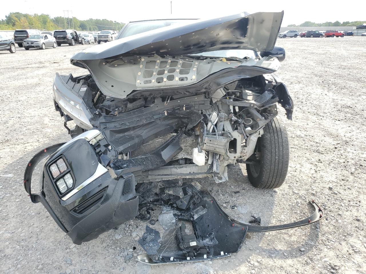 MITSUBISHI OUTLANDER ES