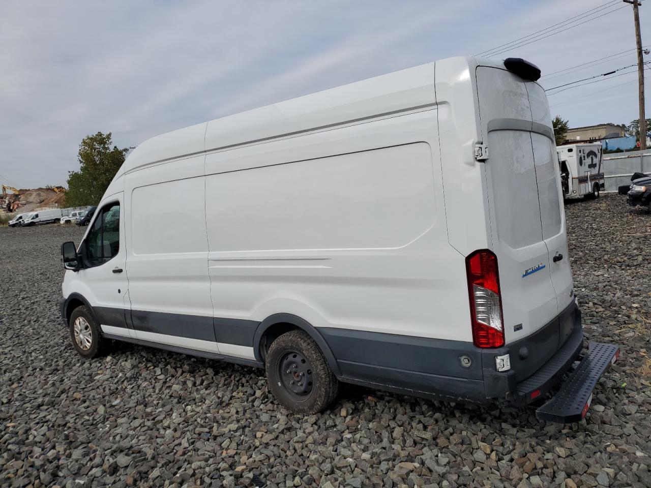 FORD E-TRANSIT T-350