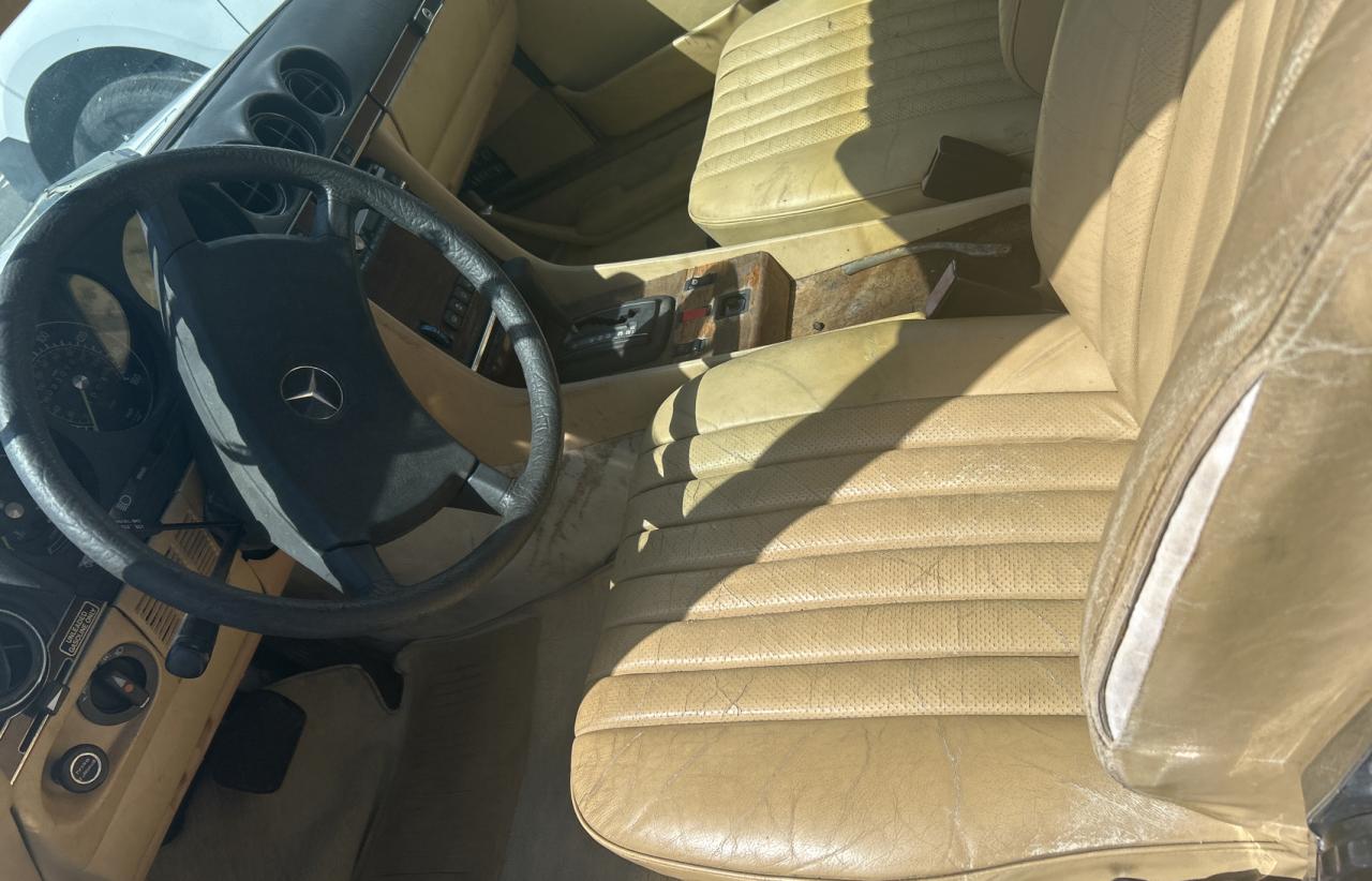 Lot #3248702250 1983 MERCEDES-BENZ 380 SL