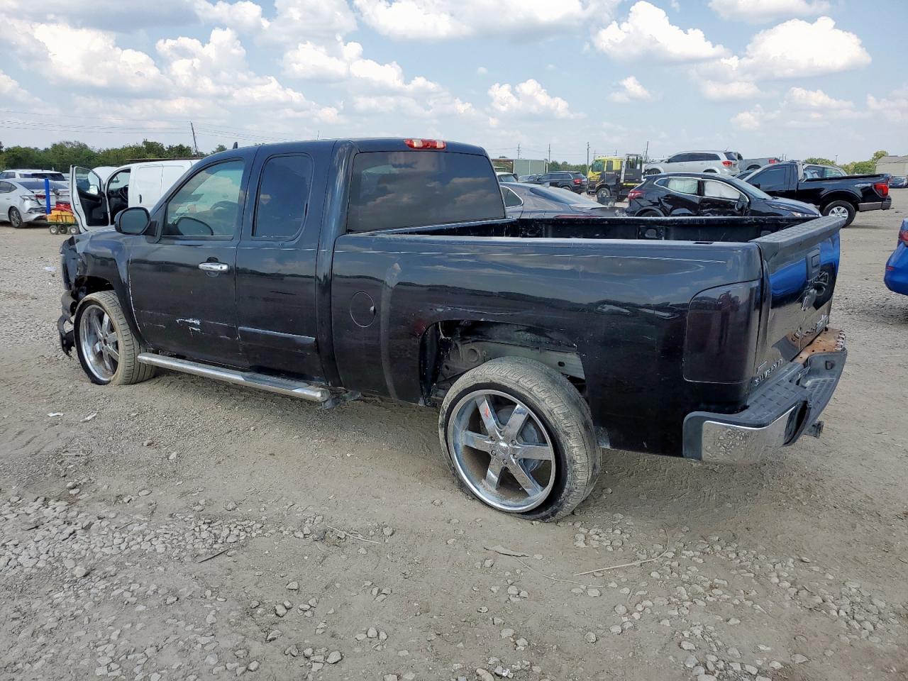 CHEVROLET SILVERADO C1500 LT