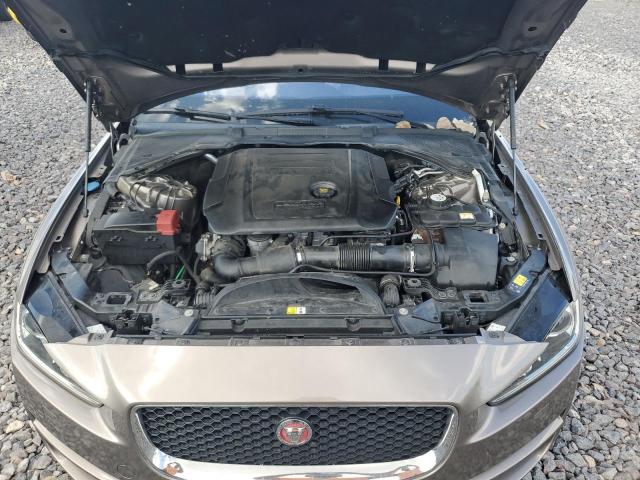 2017 JAGUAR XE PRESTIG SAJAE4BN8HA968313