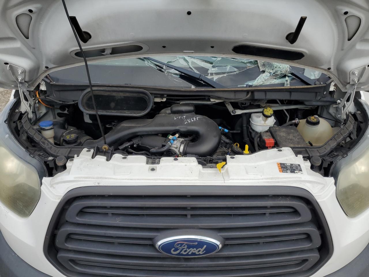 Lot #3308303202 2018 FORD TRANSIT T-