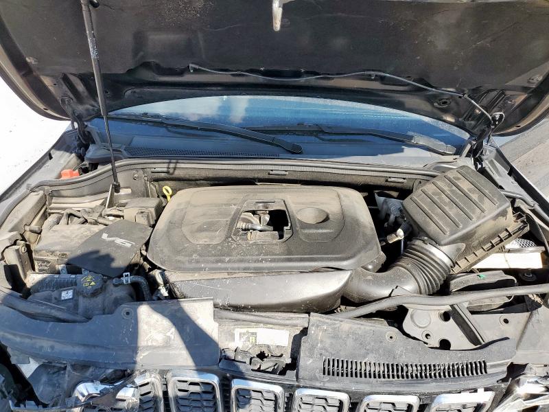 2017 JEEP GRAND CHER - 1C4RJEAG4HC685692