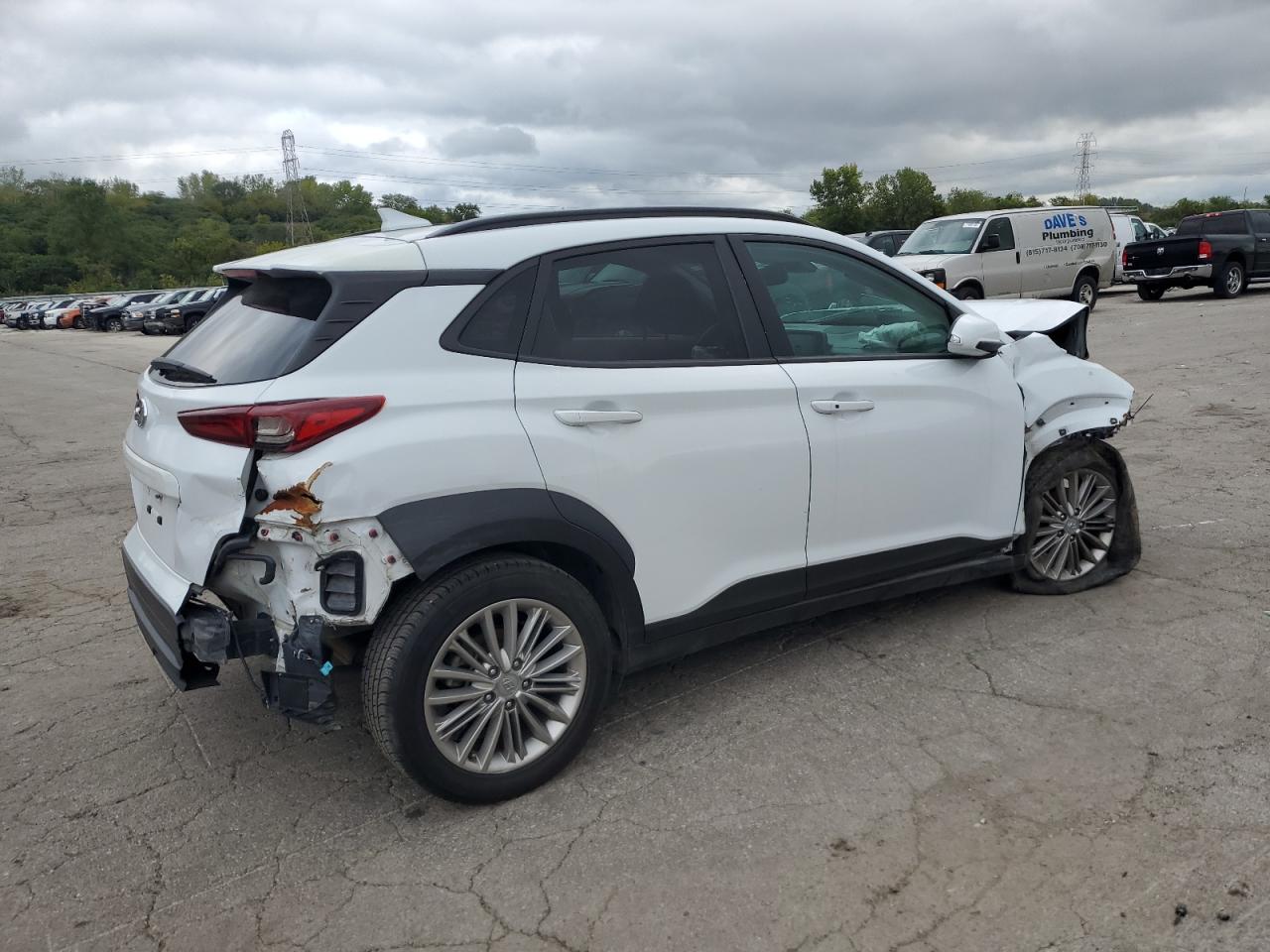 HYUNDAI KONA SEL PLUS