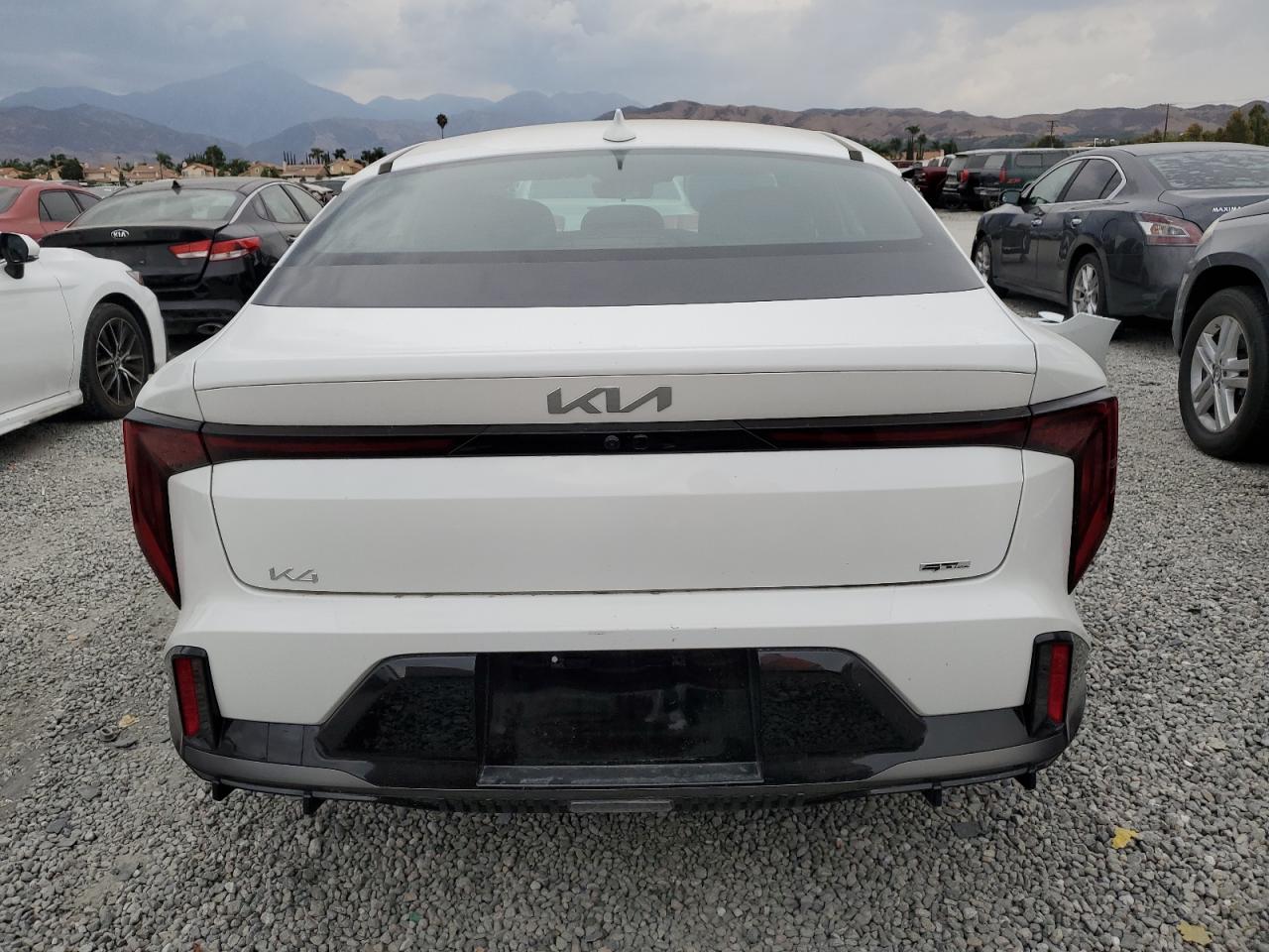 KIA K4 GT LINE