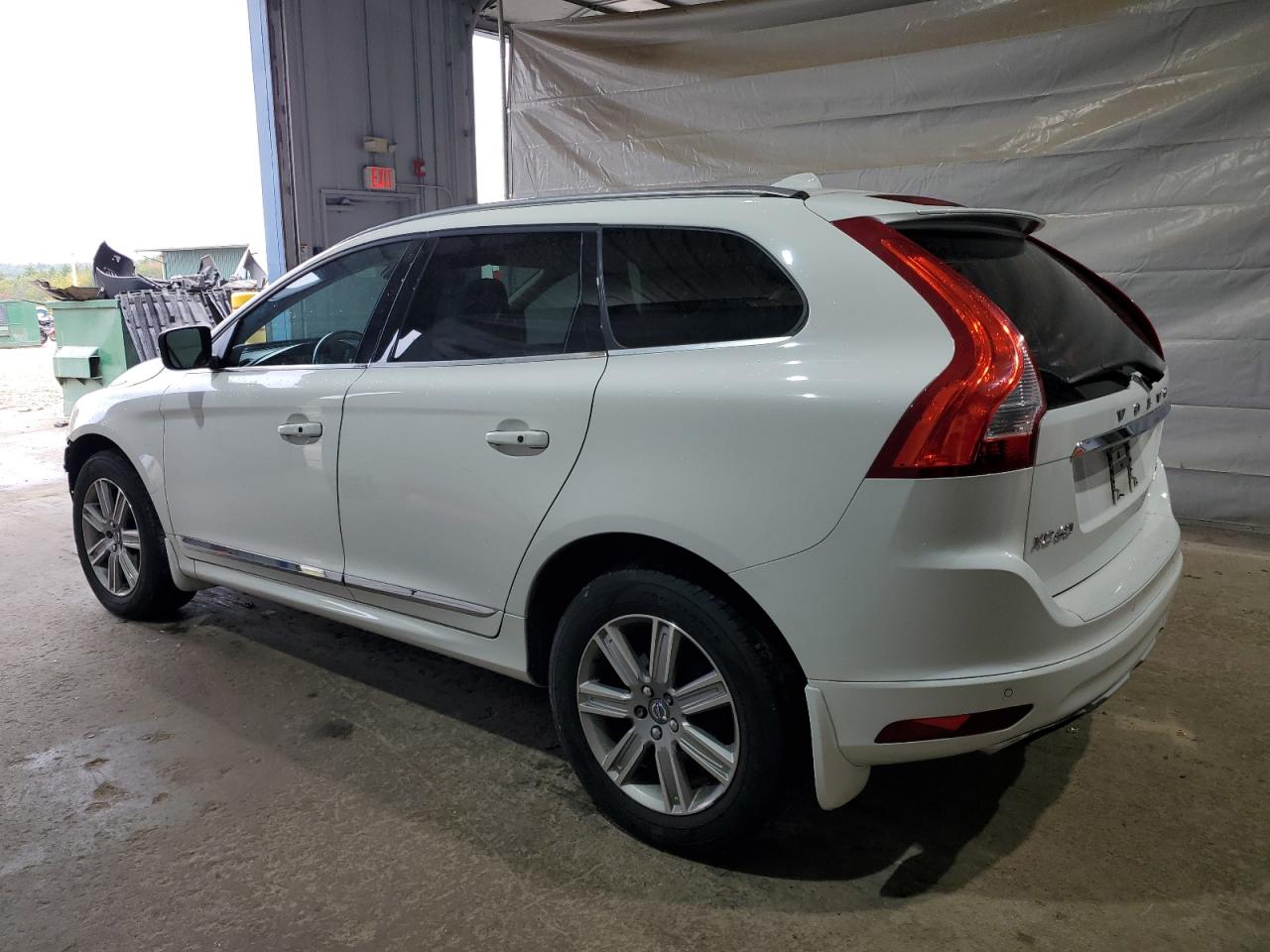VOLVO XC60 T6 PLATINUM
