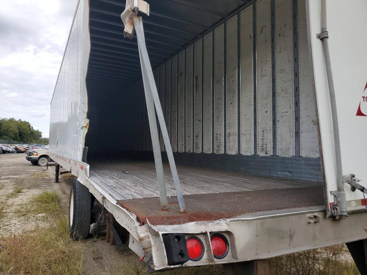 Lot #3301814327 2017 UTILITY VS2DX