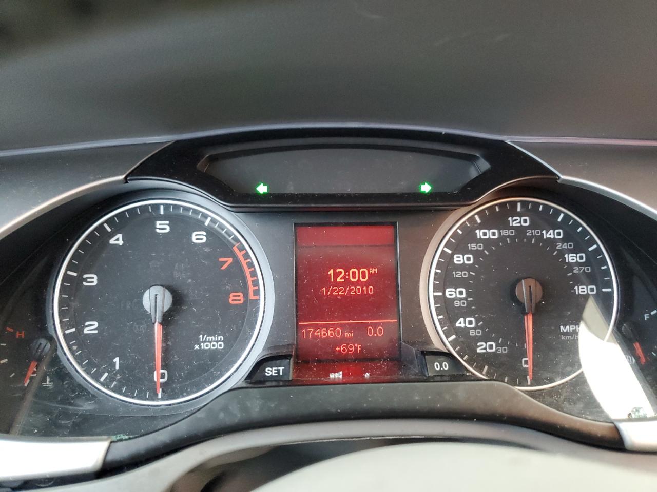 AUDI A4 PREMIUM PLUS