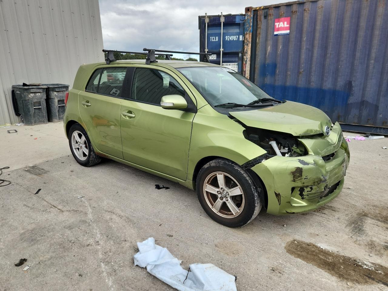 Lot #3297185892 2009 TOYOTA SCION XD