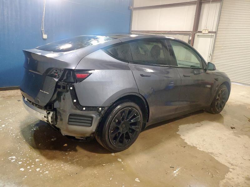2022 TESLA MODEL Y 7SAYGDEE6NF480809