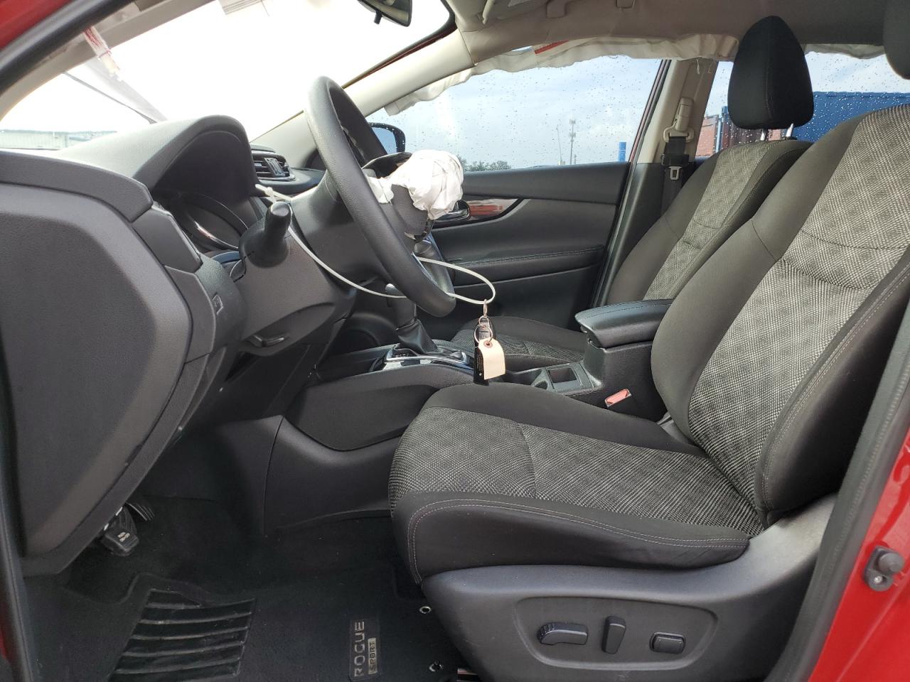 NISSAN ROGUE SPORT S