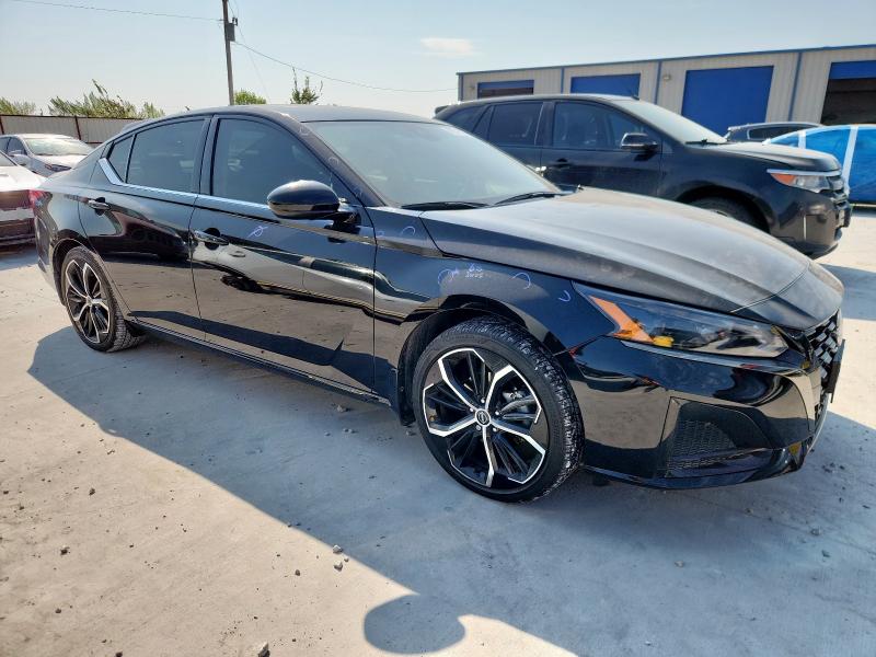 2024 NISSAN ALTIMA SR - Inny widok