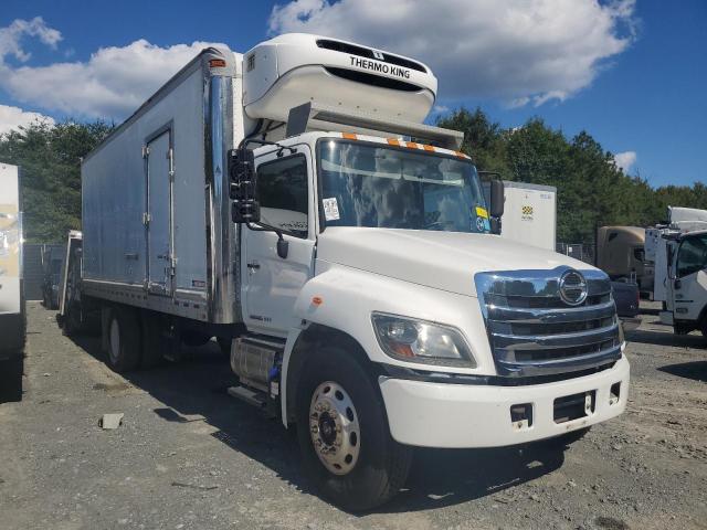 Global Auto Auctions: 2017 HINO 268