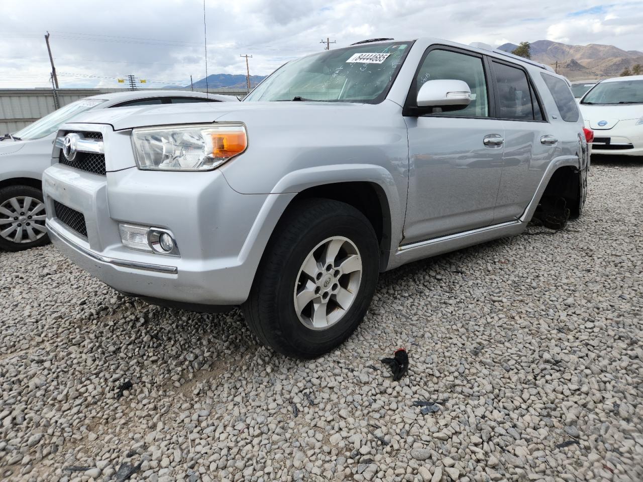 TOYOTA 4RUNNER SR5