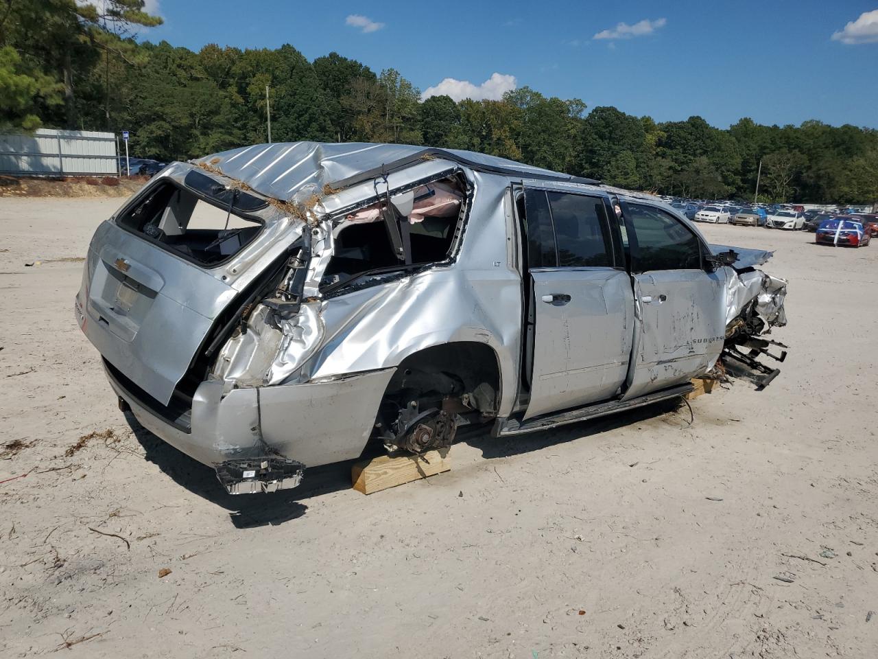 CHEVROLET SUBURBAN C1500 LT