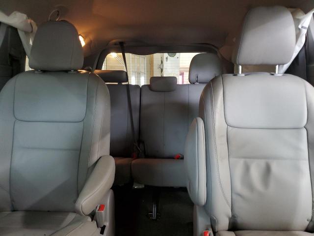 2017 TOYOTA SIENNA XLE #3274695786