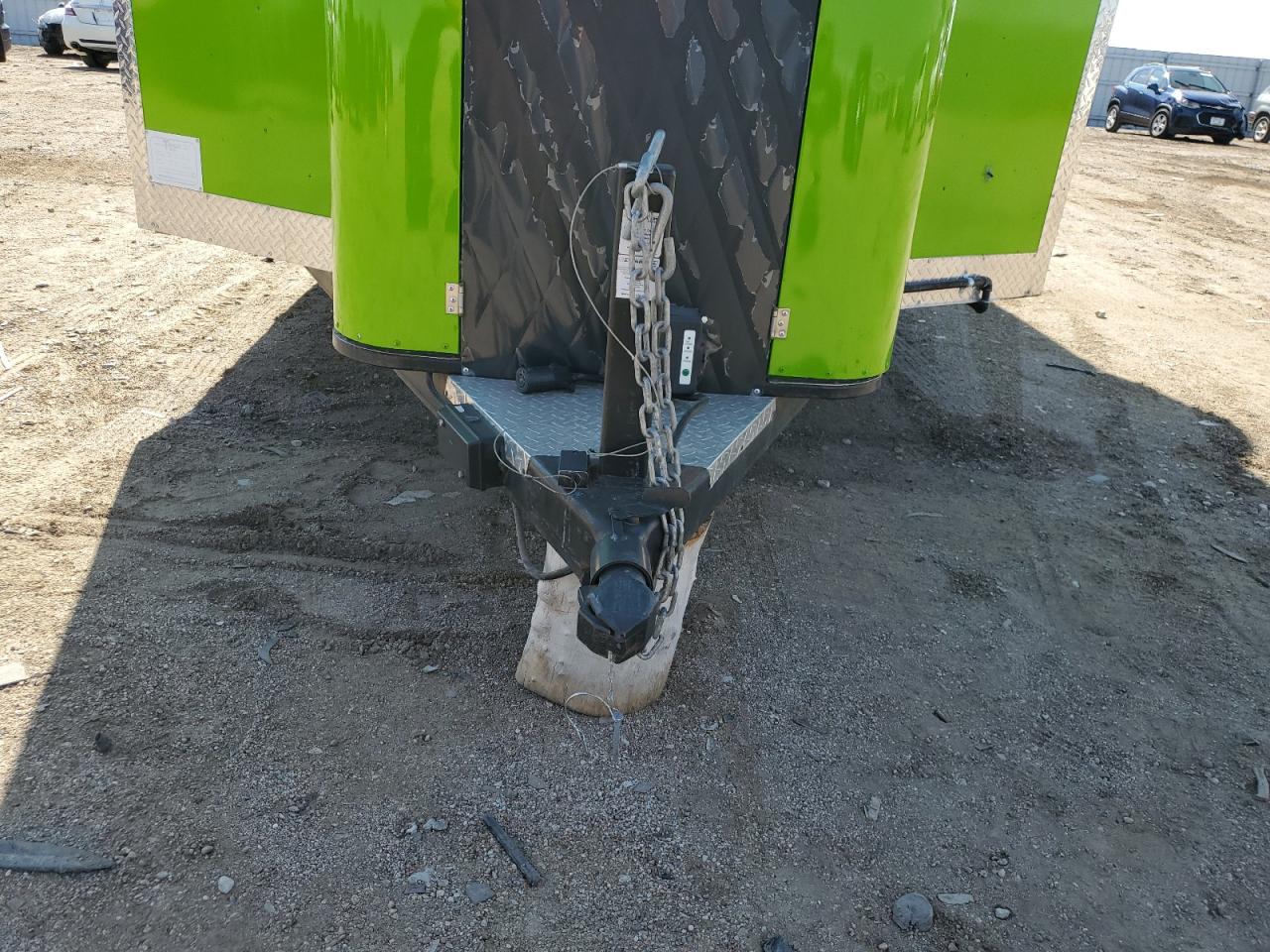 Lot #3275499723 2002 TRAI UNKNOWN