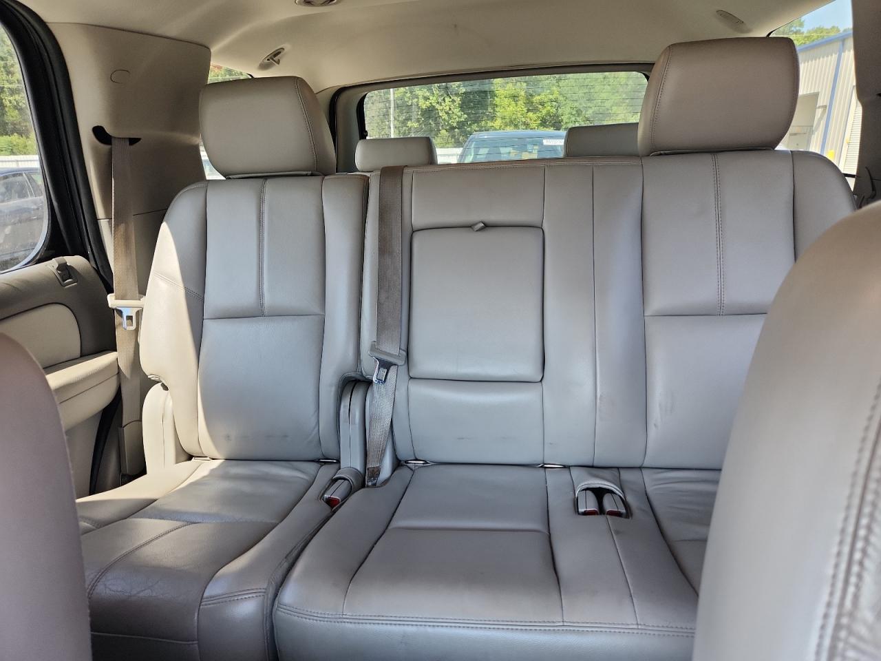 CHEVROLET TAHOE K1500 LT