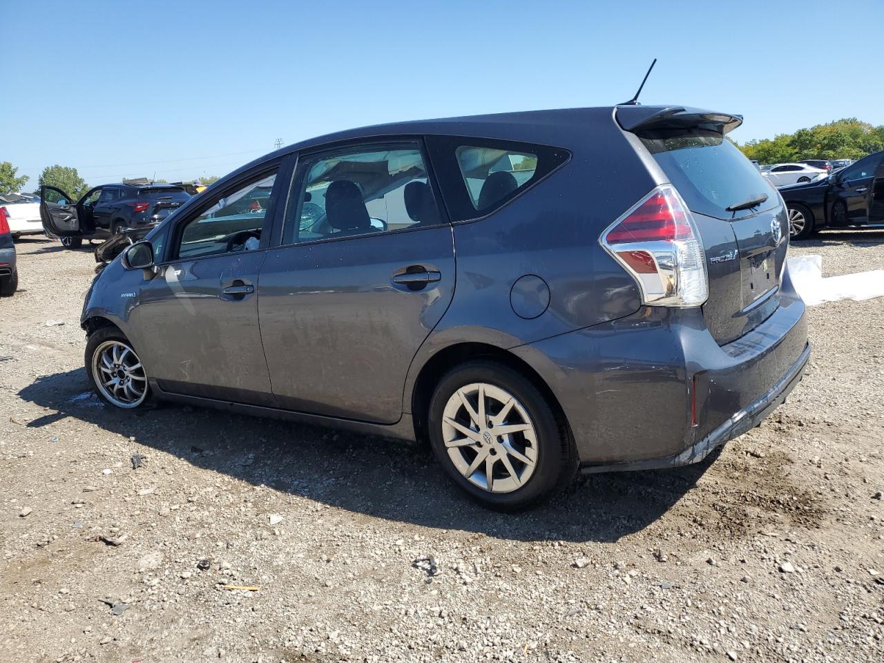 TOYOTA PRIUS V
