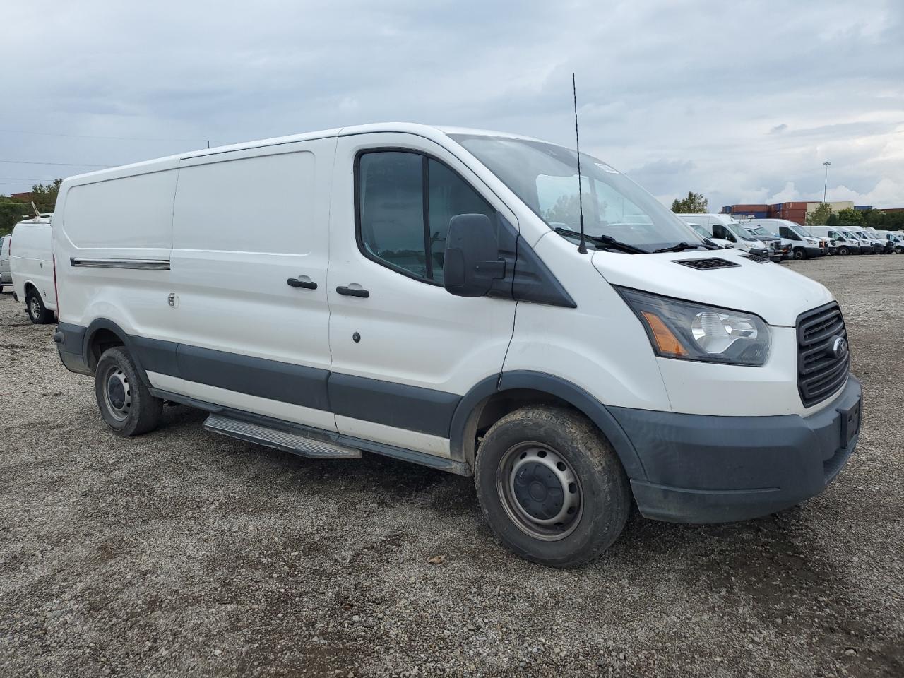 FORD TRANSIT T-250
