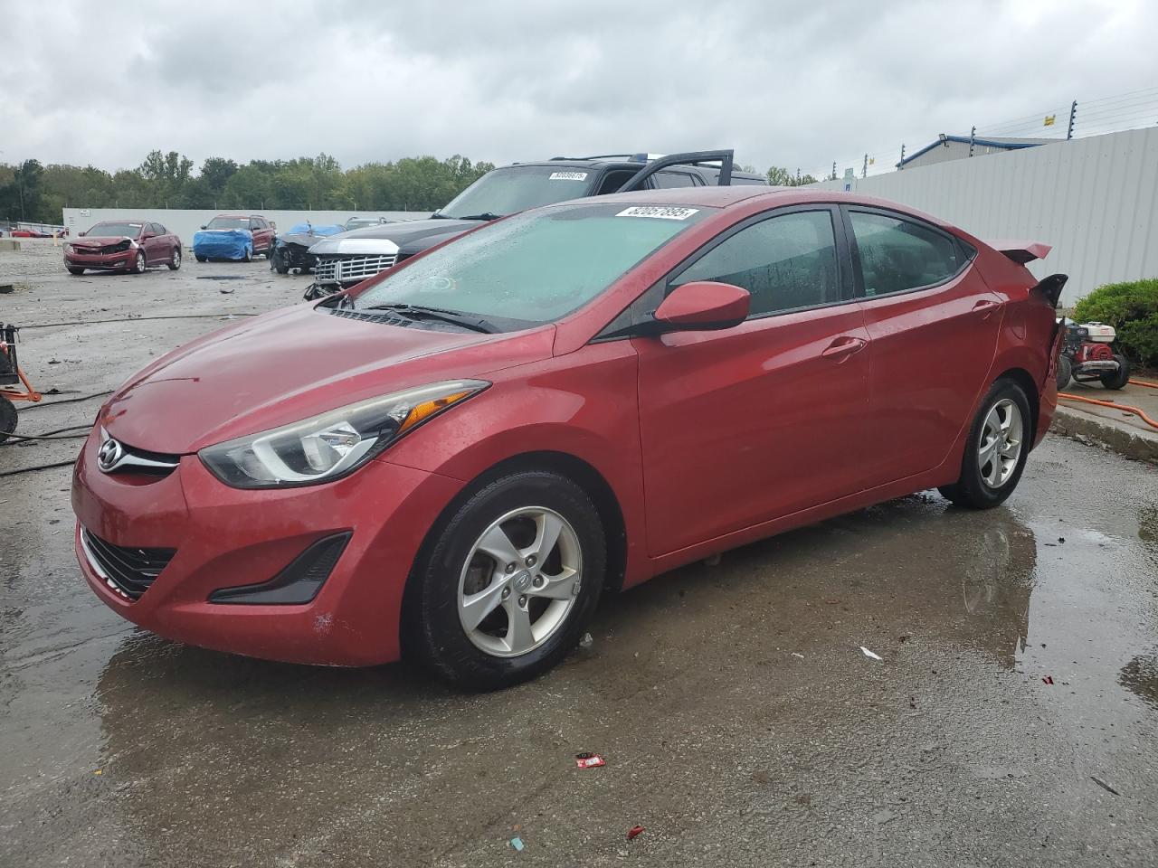  Salvage Hyundai ELANTRA