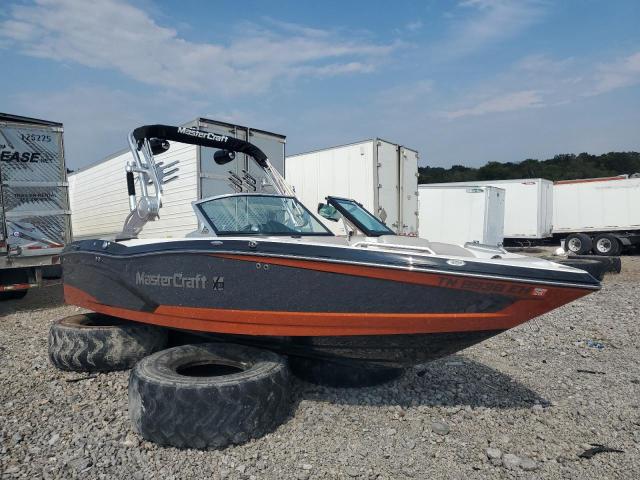 MASTERCRAFT MASTERCRAFT X10 2015 two tone   MBC3YER3K415 photo #1