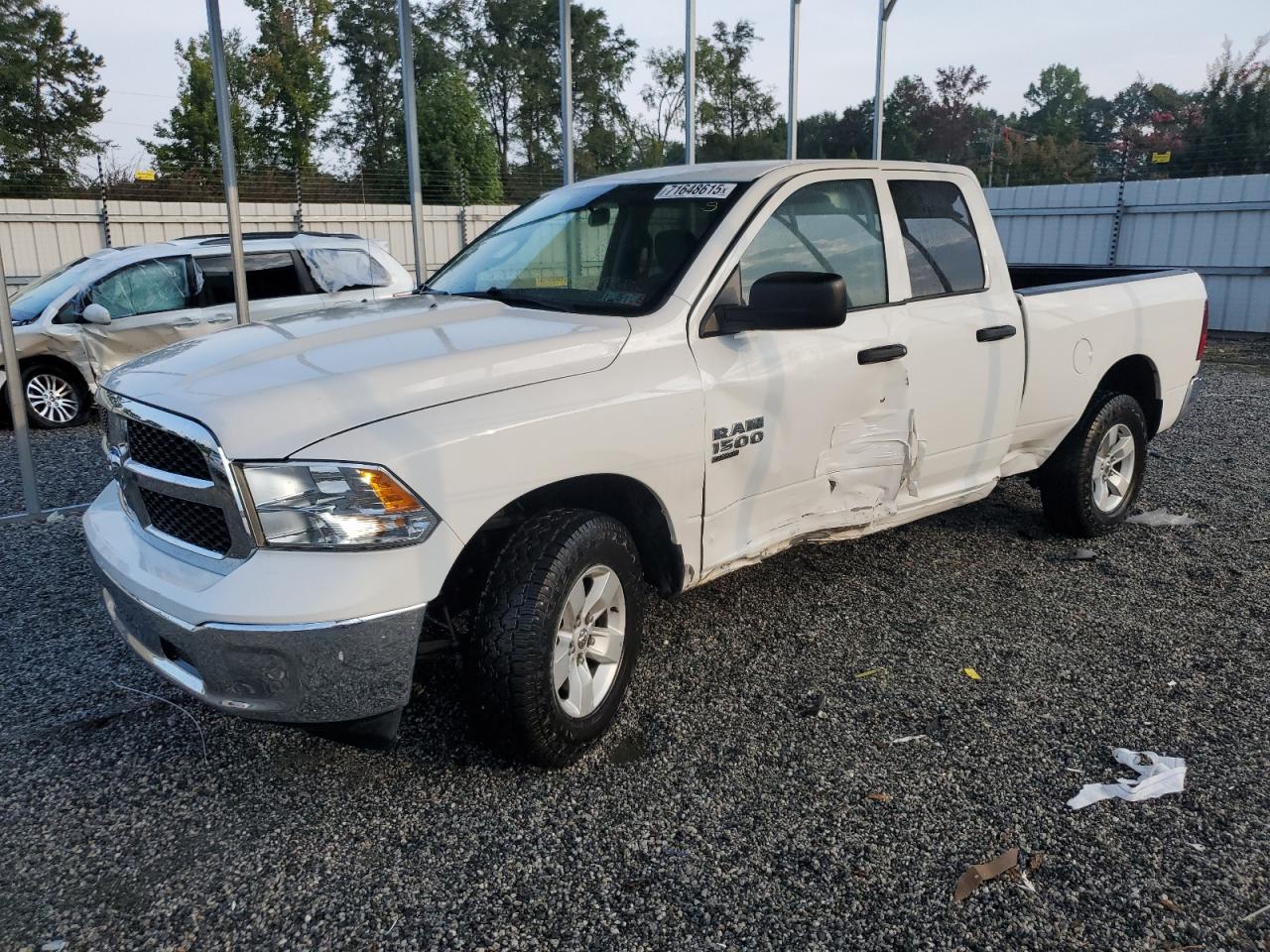 RAM 1500 SLT