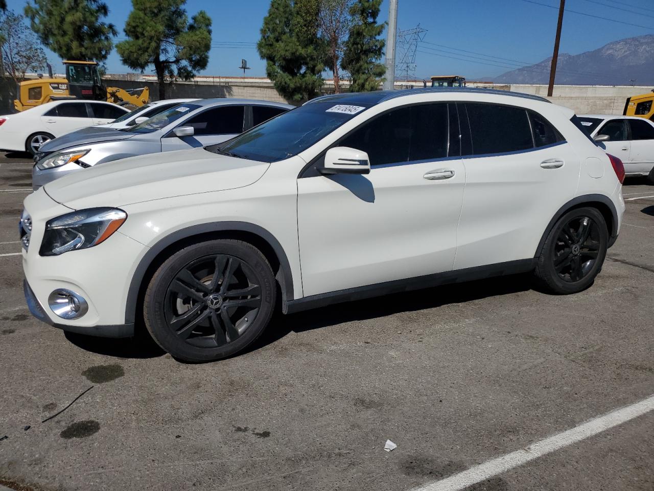 MERCEDES-BENZ GLA-CLASS 250