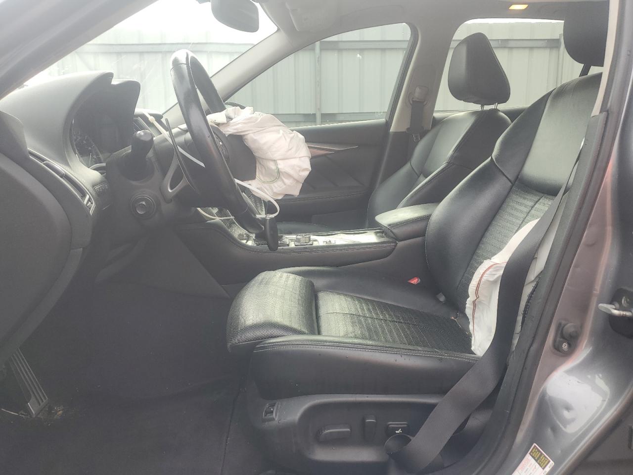 INFINITI Q50 RED SPORT 400