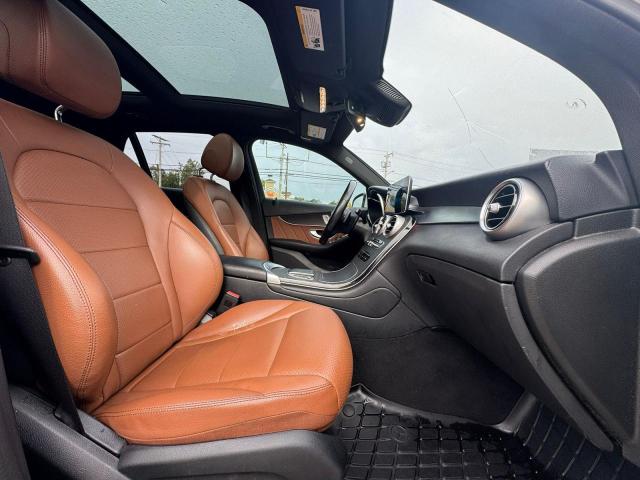 2022 MERCEDES-BENZ GLC 300 W1N0G8DB5NV392630