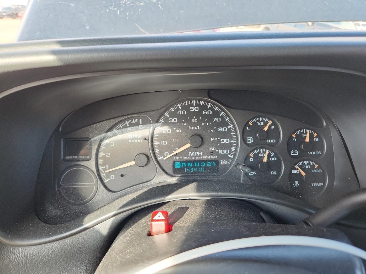 Lot #3297167553 2002 CHEVROLET SUBURBAN 1