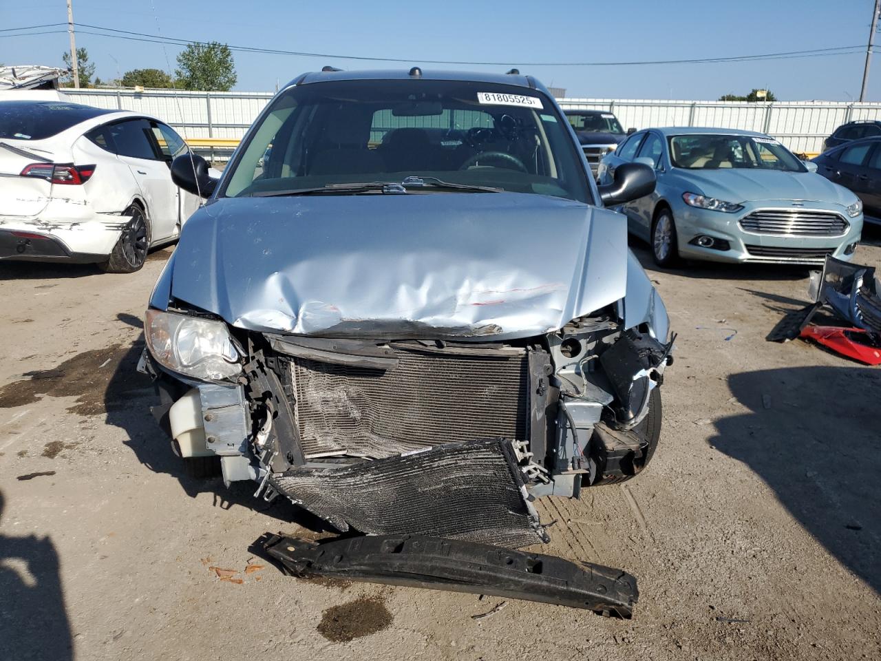 Lot #3266817924 2005 DODGE GRAND CARA