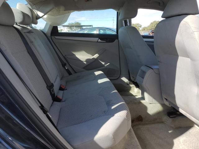 2015 VOLKSWAGEN PASSAT S 1VWAT7A36FC025115