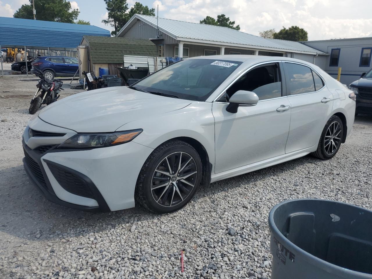 TOYOTA CAMRY SE NIGHT SHADE