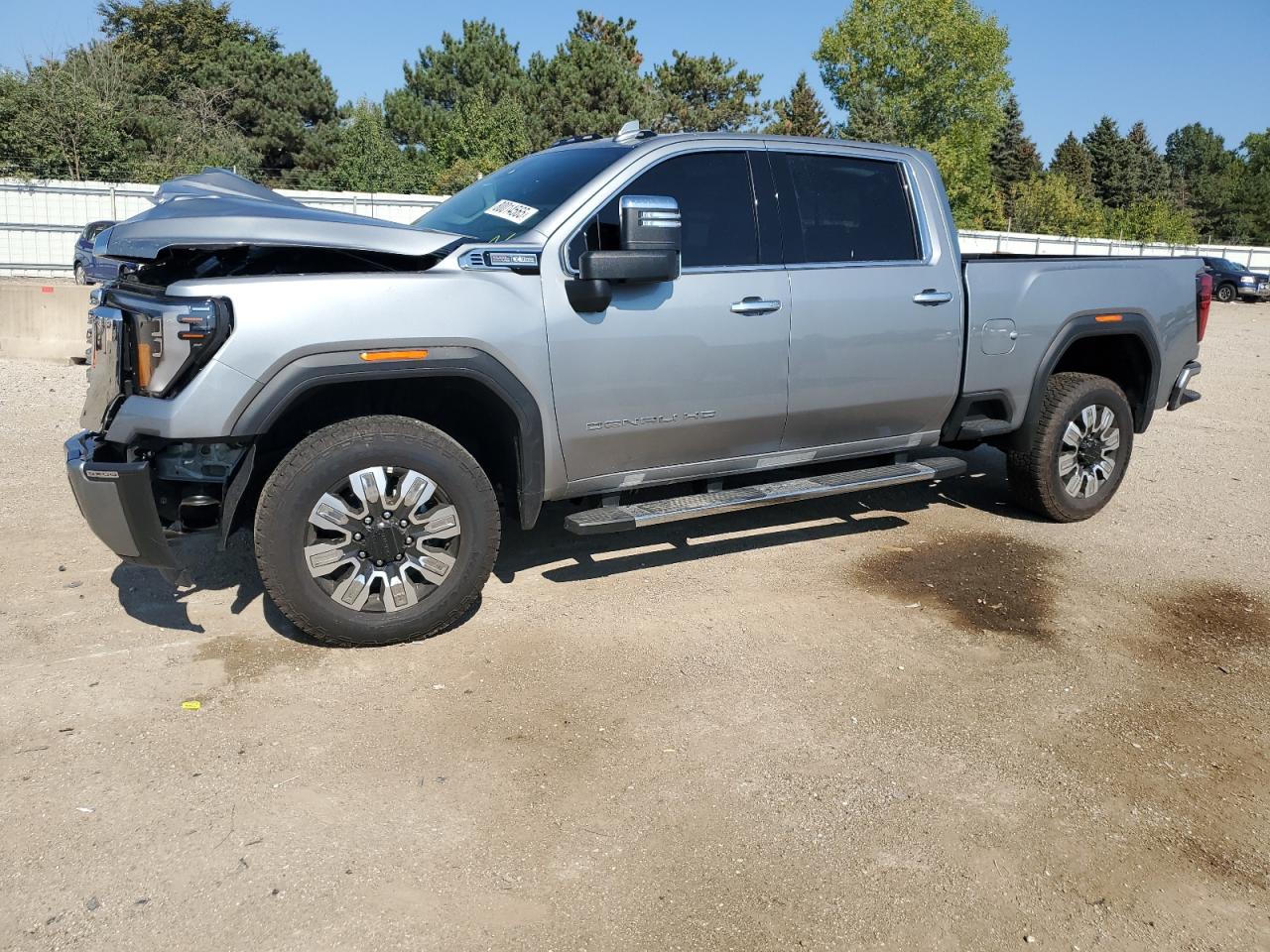 GMC SIERRA K2500 DENALI