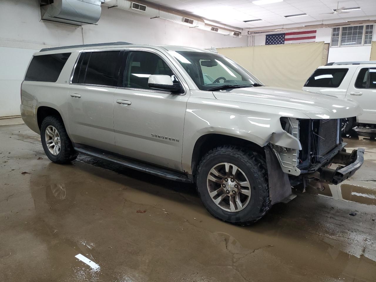 CHEVROLET SUBURBAN K1500 LS