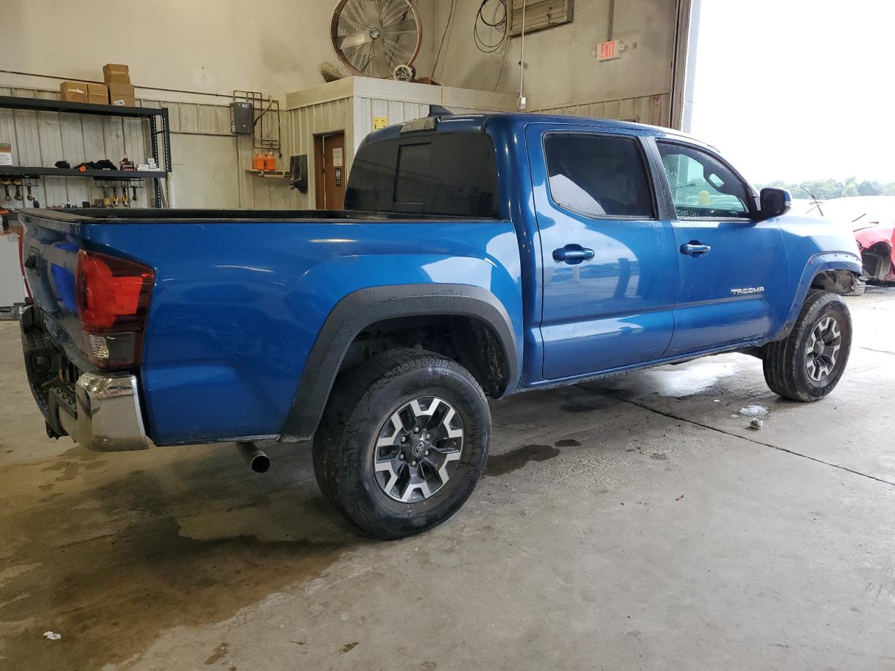 TOYOTA TACOMA DOUBLE CAB